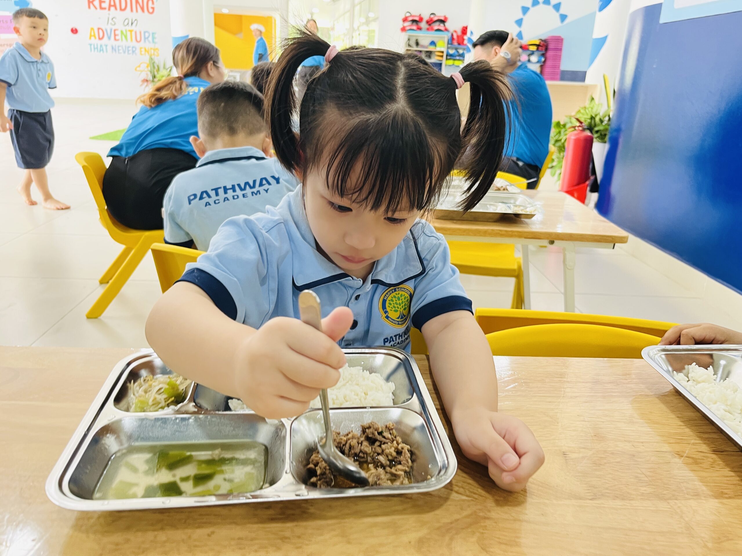 Chế độ dinh dưỡng cho trẻ mầm non hiện nay