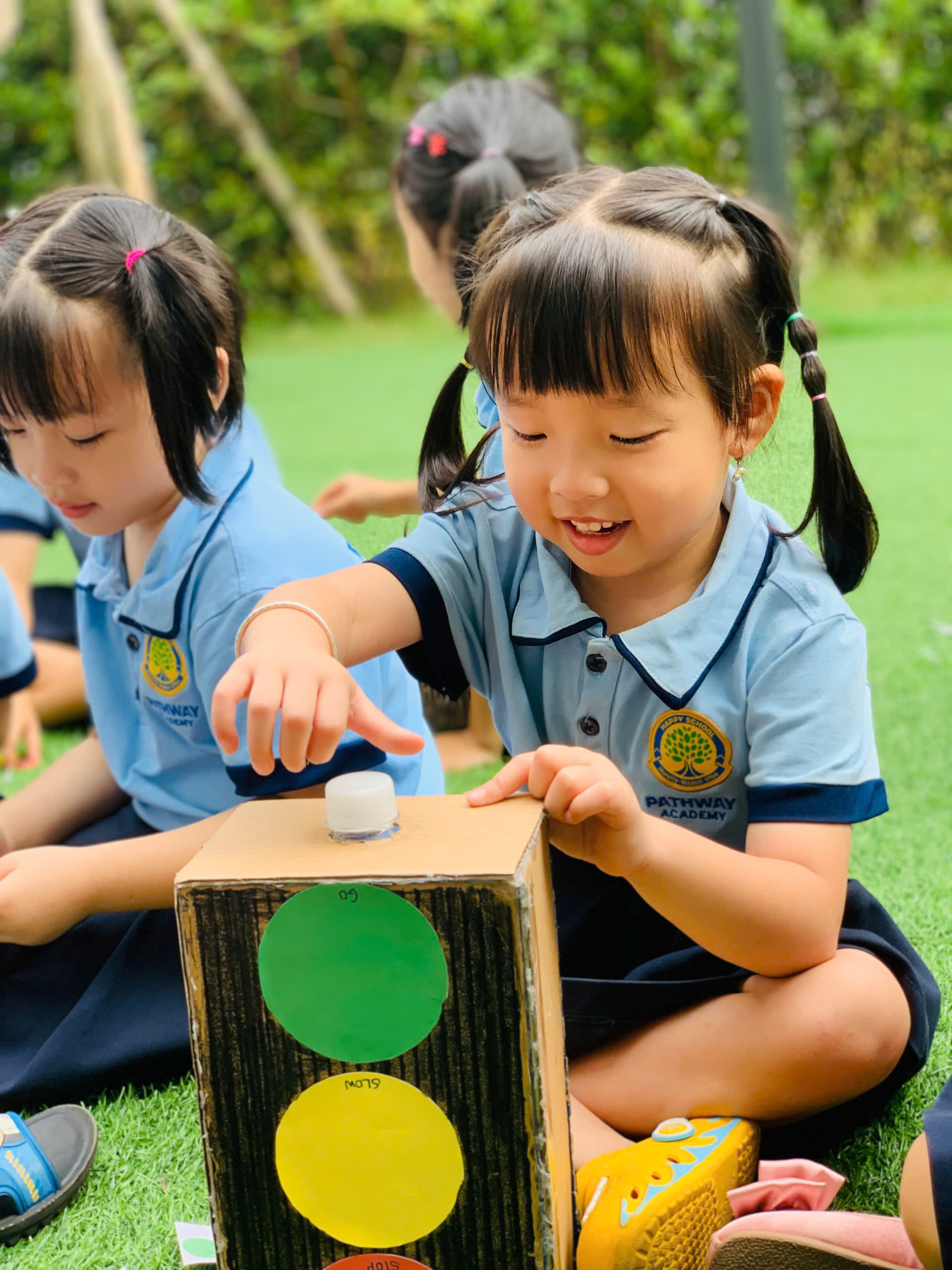 Học sinh được học trong trường mầm non song ngữ tại Pathway Academy