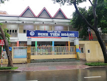 Trường Tiểu học Đinh Tiên Hoàng thường xuyên góp mặt trong top trường tiểu học công lập tốt nhất TPHCM nhờ môi trường học kỷ luật, thân thiện và chất lượng giảng dạy ổn định.