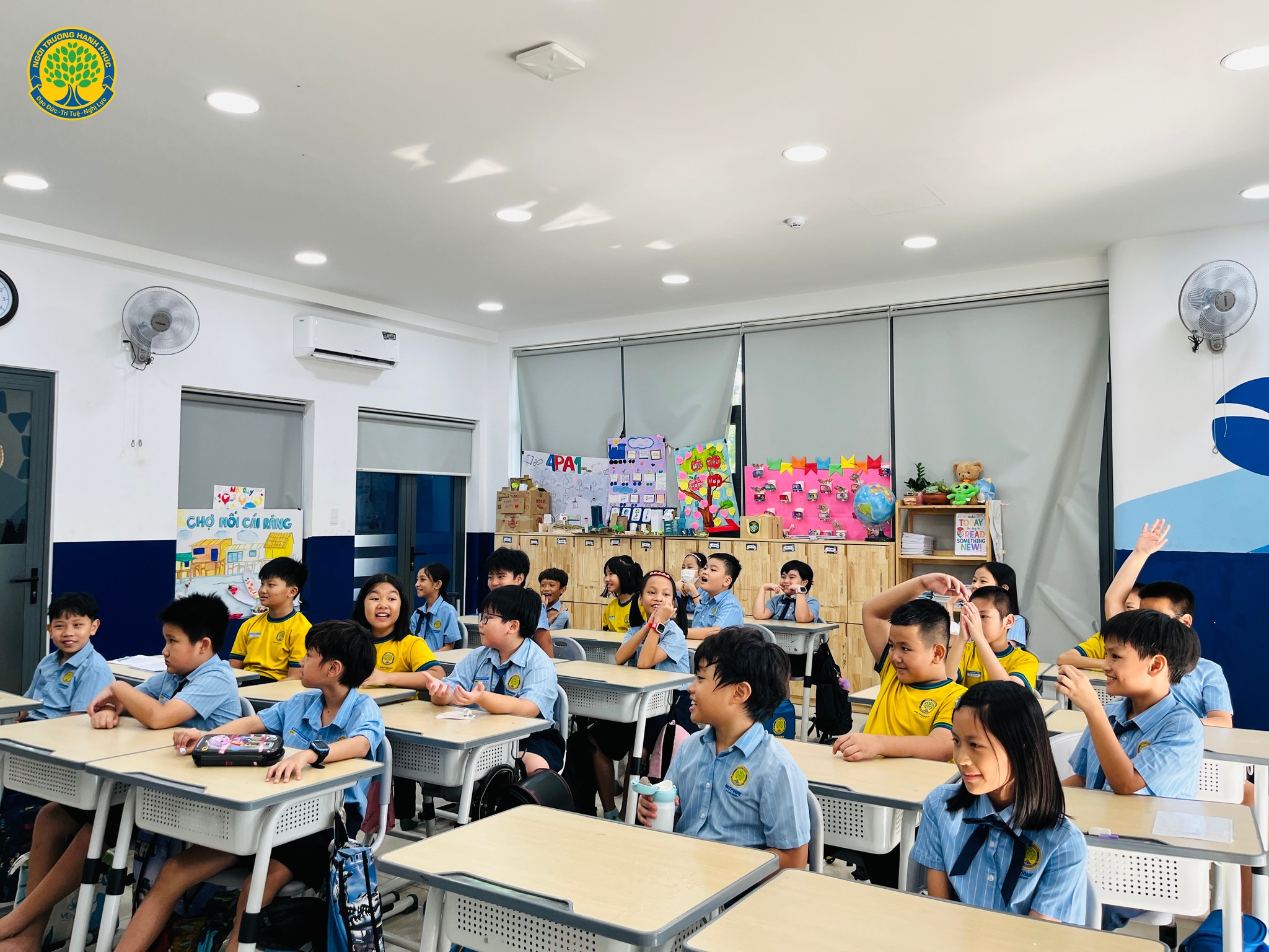 Học sinh tiểu học Pathway Academy rèn luyện kỹ năng hợp tác thông qua chương trình trải nghiệm cho học sinh tiểu học theo hình thức dự án nhóm.