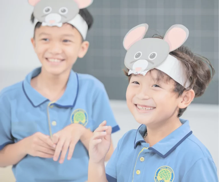 Học sinh Pathway Academy tham gia dự án học tập thực tế trong chương trình trải nghiệm cho học sinh tiểu học, phát triển tư duy và khả năng giải quyết vấn đề.