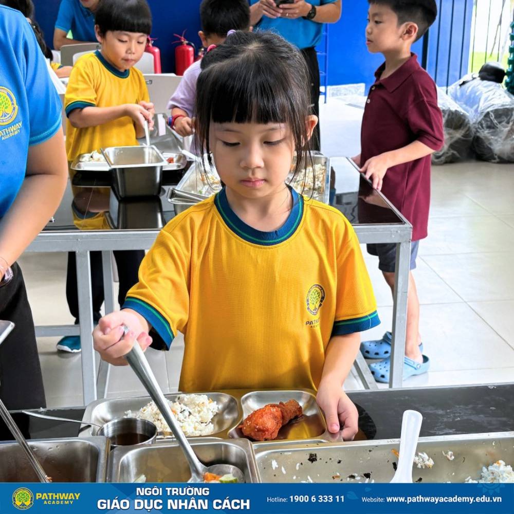Kỹ năng tự lập giúp trẻ chủ động, trách nhiệm và tự tin hơn trong cuộc sống